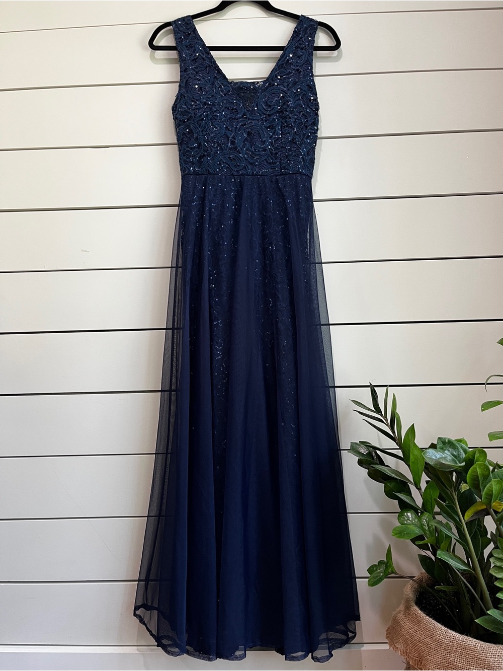 Navy Lace-Bodice/Tulle Maxi Dress